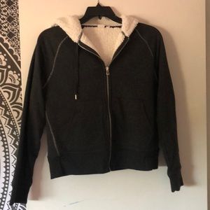 Sherpa lines fleece jacket